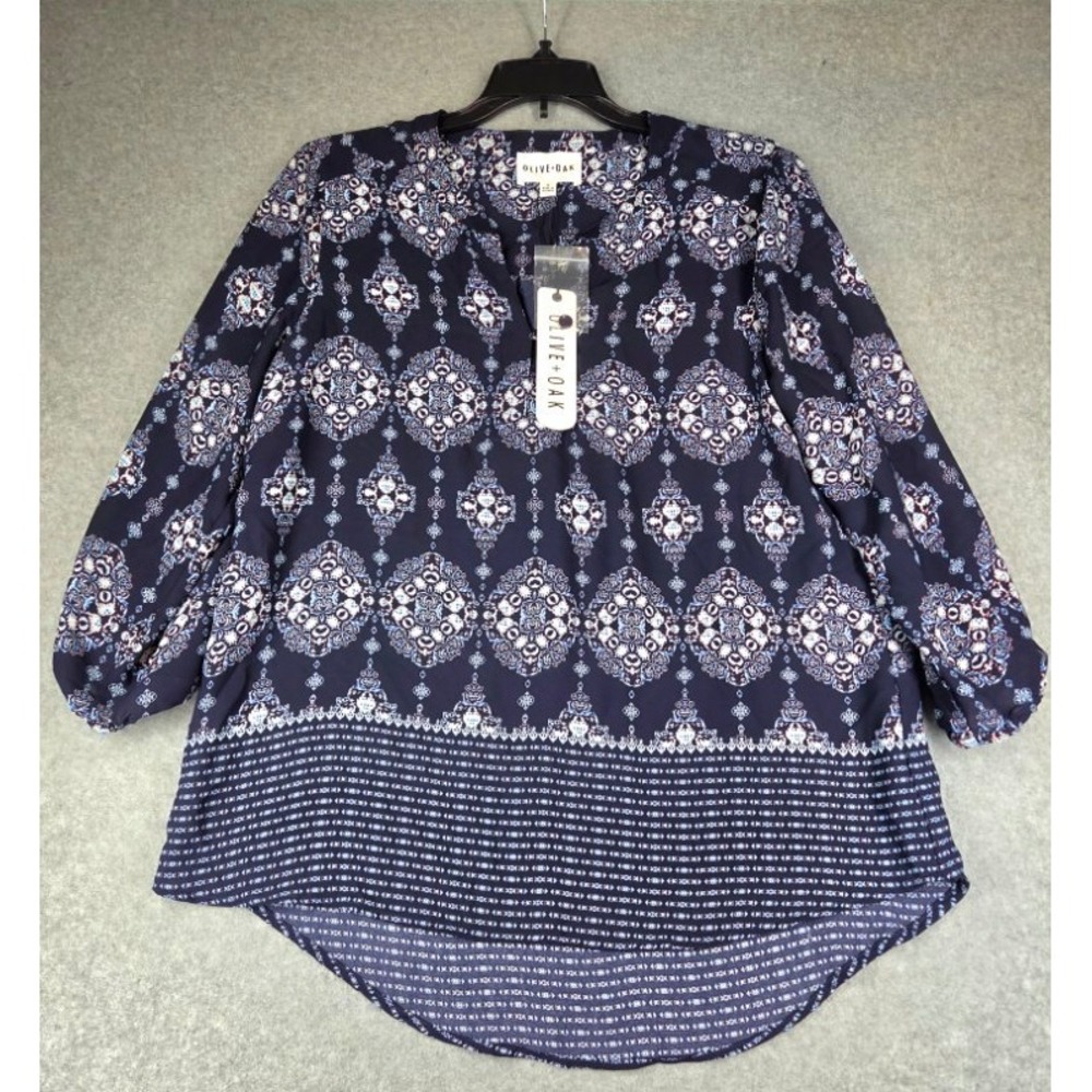 Olive + Oak Navy Moroccan Twin Medallion Print Blouse LV7S62392SF Small